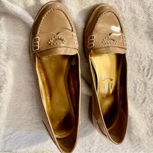 Ellen Tracy Tan Loafers, size 7 1/2